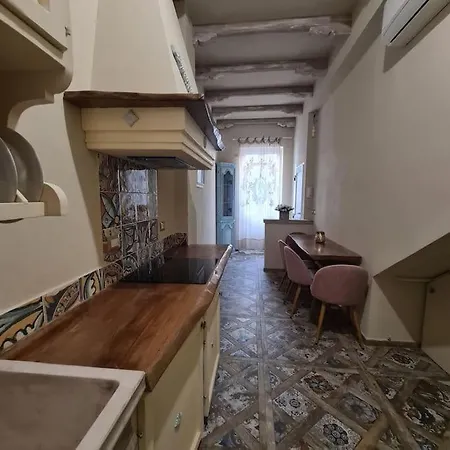 L' Incantevole Loft Di Lucrezia Lejlighed